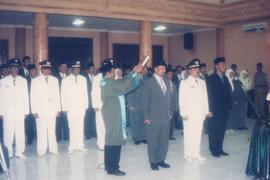 Pelantikan dan Penyumpahan Pejabat Eselon III dan IV Kab. Aceh Barat pada Tanggal 8 Januari 2004 (5)