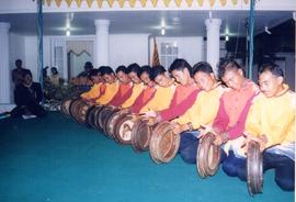 Kegiatan Pelantikan Anggota Koni Aceh Barat, oleh Bapak Gubernur Aceh, tanggal; 21 Juli 2002 (13)
