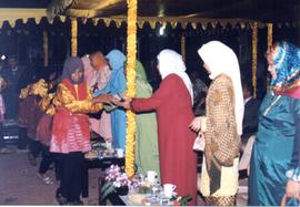 Malam Resepsi Kenegaraan yang dilangsungkan di Pendopo Aceh Barat, tanggal; 17 Agustus 2002 (16)