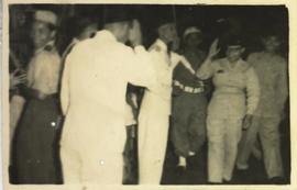 Kunjungan Wakil Presiden Muhammad Hatta ke Kabupaten Aceh Barat, Aceh Selatan, Calang. Pada tangg...
