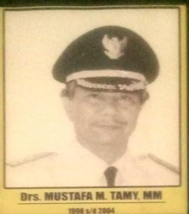 Bupati Keenam Belas Aceh Tengah - Drs. Mustafa .M. Tamy, MM